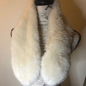 Ivory Faux Fur Shawl